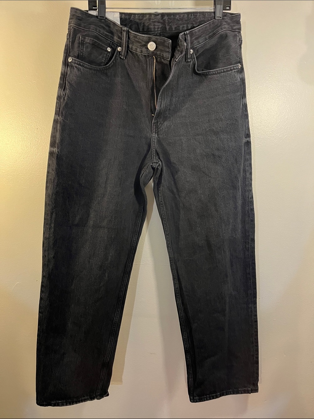 H&M Women's Black Relaxed Straight Jeans